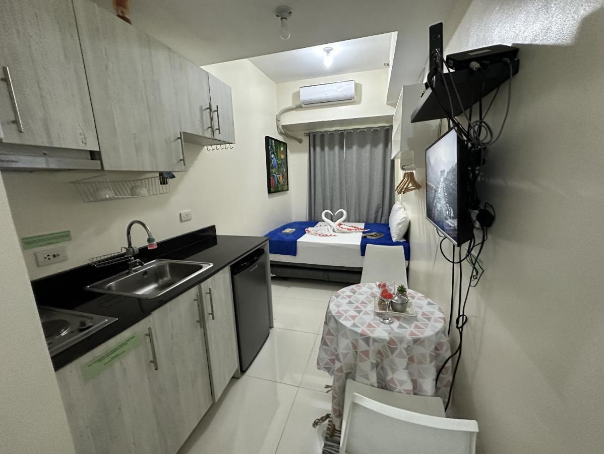 Stays At Green Residences 1 Studio Room Couples Bed With Complimentary Breakfast For 2 Manila Exterior photo
