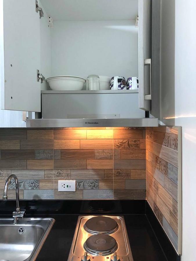 Stays At Green Residences 1 Studio Room Couples Bed With Complimentary Breakfast For 2 Manila Exterior photo