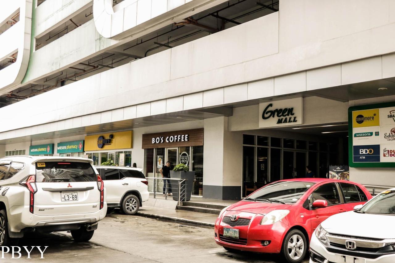 Stays At Green Residences 1 Studio Room Couples Bed With Complimentary Breakfast For 2 Manila Exterior photo